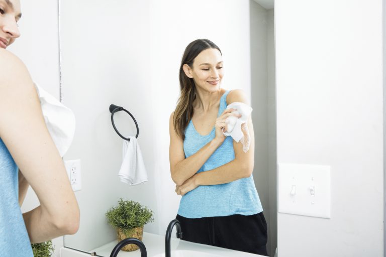 10 Reasons Why You Need Skunky Bathing Wipes